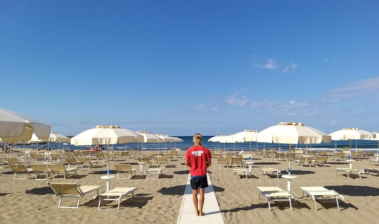 Hotel Miramare Castiglione della Pescaia Buitenkant foto