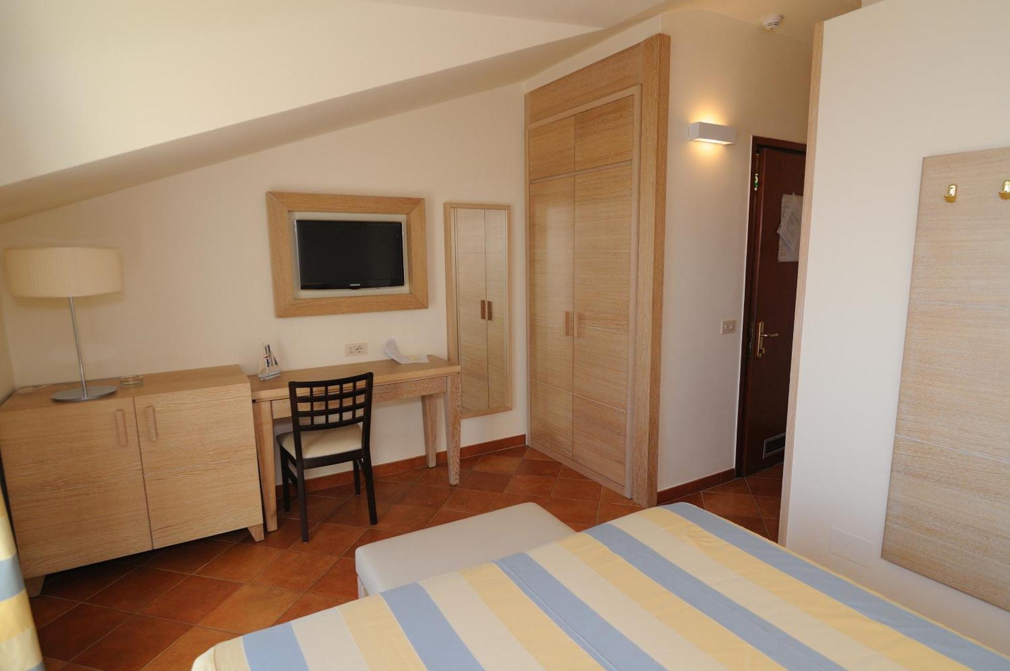 Hotel Miramare Castiglione della Pescaia Buitenkant foto