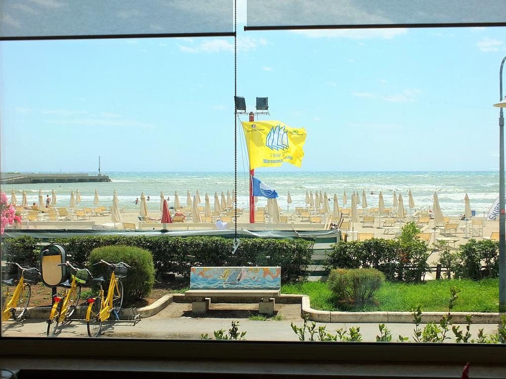 Hotel Miramare Castiglione della Pescaia Buitenkant foto
